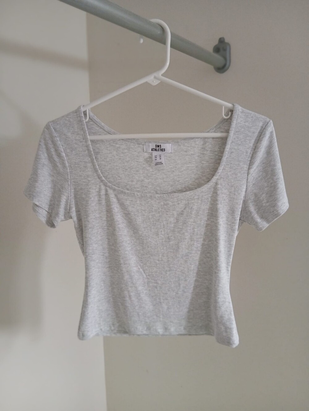 NEW Gray Squared Neckline Tshirt Size M